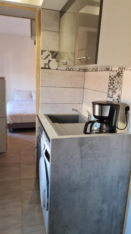 Le Studio De La Republique Agde Esterno foto