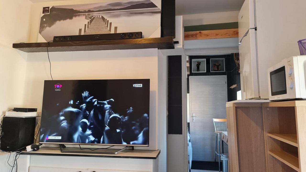 Le Studio De La Republique Agde Esterno foto